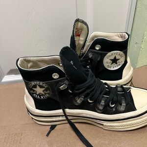 Converse women